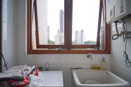 Apartamento à venda com 215m², 2 quartos e 2 vagasÁrea de Serviço