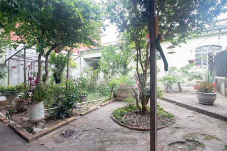Casa à venda com 360m², 5 quartos e 4 vagasQuintal