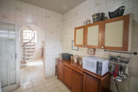 Casa à venda com 360m², 5 quartos e 4 vagasCozinha