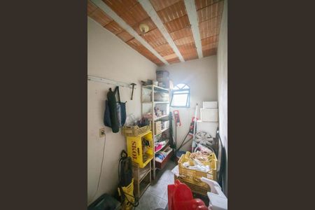 Casa à venda com 360m², 5 quartos e 4 vagasEdícula - Cozinha