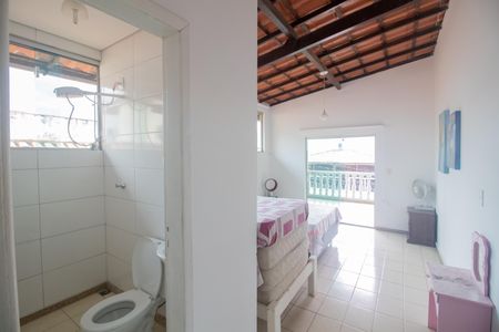 Casa à venda com 360m², 5 quartos e 4 vagasSuíte 2