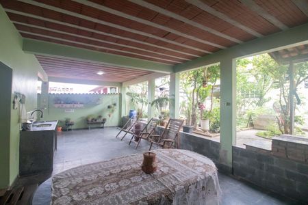 Casa à venda com 360m², 5 quartos e 4 vagasÁrea gourmet