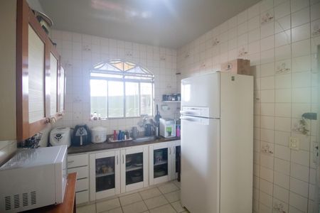 Casa à venda com 360m², 5 quartos e 4 vagasCozinha