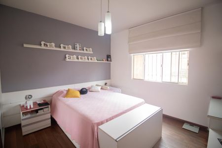 Casa à venda com 360m², 5 quartos e 4 vagasSuíte 1