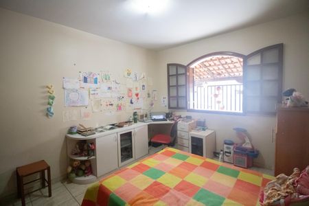 Casa à venda com 360m², 5 quartos e 4 vagasQuarto