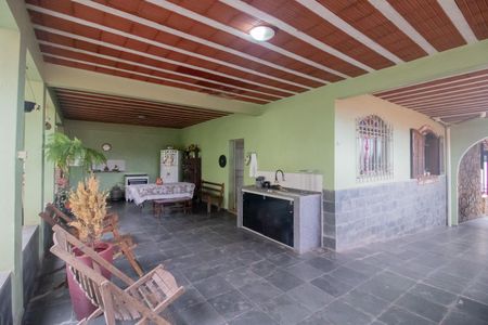 Casa à venda com 360m², 5 quartos e 4 vagasÁrea gourmet