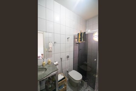 Casa à venda com 360m², 5 quartos e 4 vagasBanheiro da Suíte