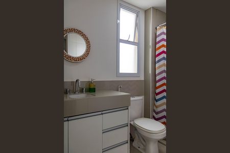Apartamento para alugar com 93m², 3 quartos e 2 vagasBanheiro Social