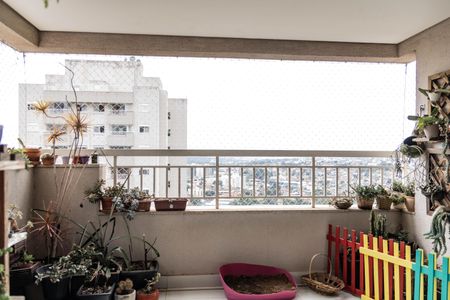 Apartamento para alugar com 93m², 3 quartos e 2 vagasVaranda