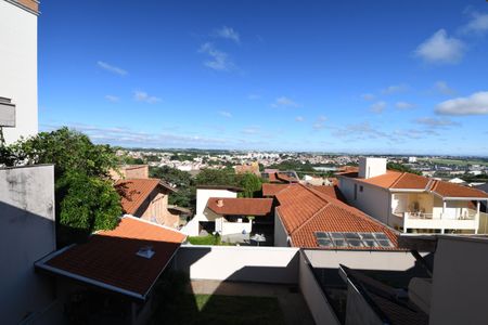 Casa de condomínio à venda com 300m², 3 quartos e 3 vagasVaranda da Suíte 1