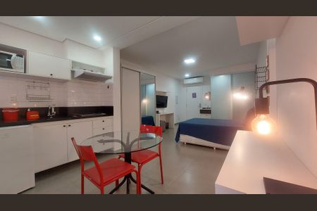 Studio para alugar com 43m², 1 quarto e 1 vaga Studio para alugar com 43m², 1 quarto e 1 vagaStudio