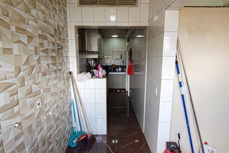 Apartamento à venda com 84m², 2 quartos e 1 vagacozinha e area de serviço