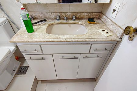 Apartamento à venda com 84m², 2 quartos e 1 vagaquarto 2 suite