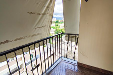 Apartamento à venda com 84m², 2 quartos e 1 vagasala - varanda