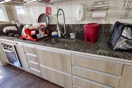 Apartamento à venda com 84m², 2 quartos e 1 vagacozinha e area de serviço