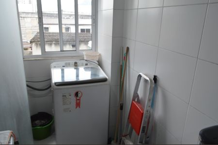 Apartamento à venda com 60m², 2 quartos e 1 vaga Apartamento à venda com 60m², 2 quartos e 1 vagaÁrea de Serviço