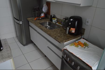 Apartamento à venda com 60m², 2 quartos e 1 vaga Apartamento à venda com 60m², 2 quartos e 1 vagaCozinha