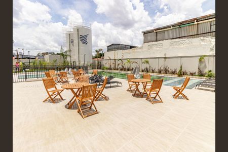 Apartamento para alugar com 42m², 2 quartos e sem vagaÁrea comum - Piscina