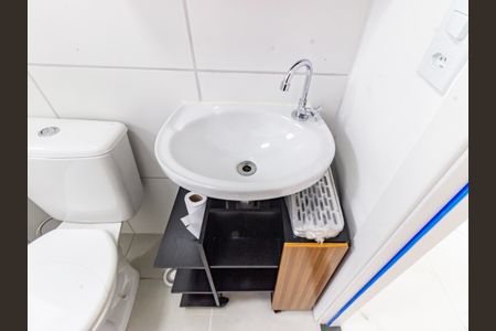 Apartamento para alugar com 42m², 2 quartos e sem vagaBanheiro