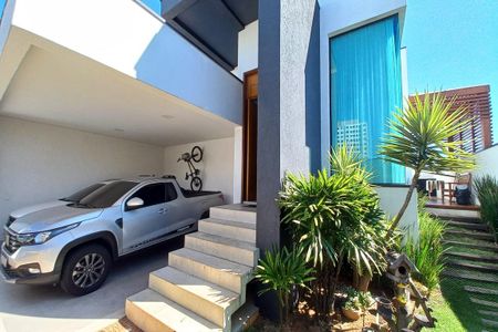 Casa à venda com 225m², 3 quartos e 2 vagasFachada do Prédio