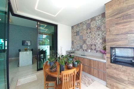 Casa à venda com 225m², 3 quartos e 2 vagasÁrea Gourmet