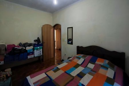 Casa à venda com 242m², 5 quartos e 5 vagas Casa à venda com 242m², 5 quartos e 5 vagasQuarto 3