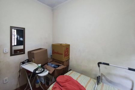 Casa à venda com 242m², 5 quartos e 5 vagas Casa à venda com 242m², 5 quartos e 5 vagasQuarto 2