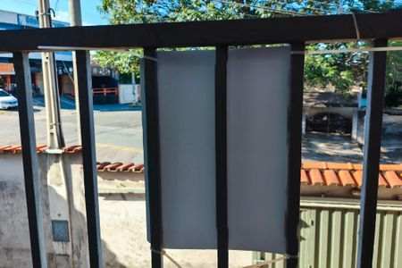 Casa à venda com 242m², 5 quartos e 5 vagas Casa à venda com 242m², 5 quartos e 5 vagasPlaquinha