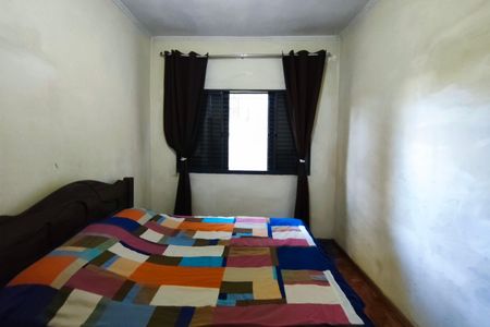 Casa à venda com 242m², 5 quartos e 5 vagas Casa à venda com 242m², 5 quartos e 5 vagasQuarto 3