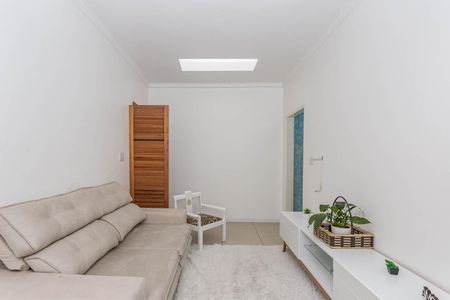 Casa à venda com 270m², 3 quartos e 4 vagasSala intima