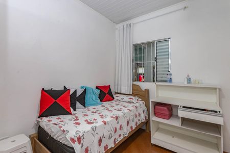 Casa à venda com 270m², 3 quartos e 4 vagasQuarto 2