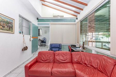 Casa à venda com 270m², 3 quartos e 4 vagasSala/Cozinha