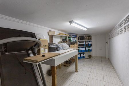 Casa à venda com 270m², 3 quartos e 4 vagasDeposito