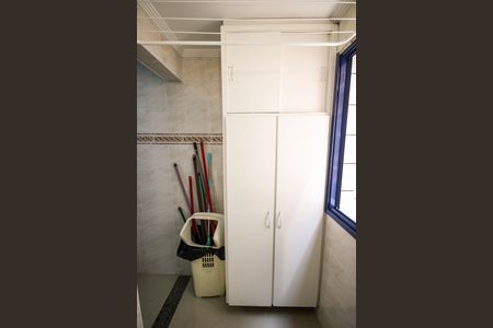 Apartamento para alugar com 100m², 2 quartos e 1 vagaÁrea de Serviço