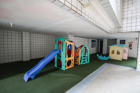 Apartamento para alugar com 100m², 2 quartos e 1 vagaÁrea comum - Playground