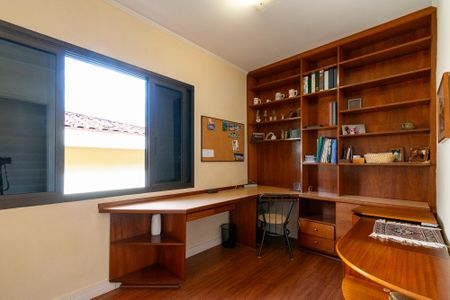 Casa à venda com 150m², 3 quartos e 2 vagas Casa à venda com 150m², 3 quartos e 2 vagasQuarto 3