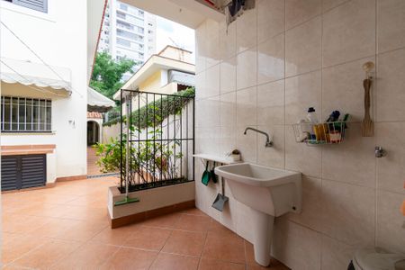 Casa à venda com 150m², 3 quartos e 2 vagas Casa à venda com 150m², 3 quartos e 2 vagasÁrea de Serviço