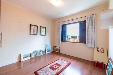 Casa à venda com 150m², 3 quartos e 2 vagas Casa à venda com 150m², 3 quartos e 2 vagasQuarto 2