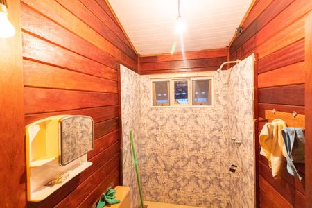 Casa para alugar com 200m², 2 quartos e 2 vagas Casa para alugar com 200m², 2 quartos e 2 vagasBanheiro Social