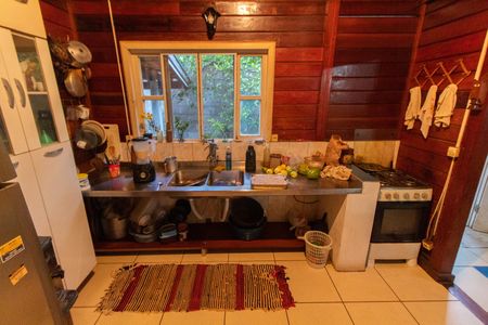 Casa para alugar com 200m², 2 quartos e 2 vagas Casa para alugar com 200m², 2 quartos e 2 vagasCozinha