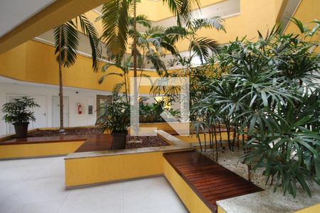 Apartamento à venda com 42m², 1 quarto e 1 vaga Apartamento à venda com 42m², 1 quarto e 1 vagaHall