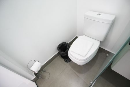 Apartamento para alugar com 65m², 1 quarto e sem vagaBanheiro da Suíte