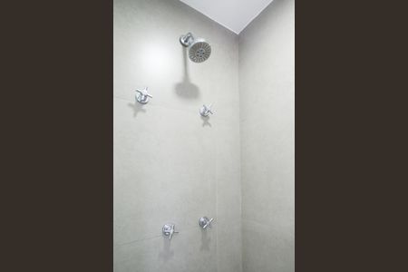 Apartamento para alugar com 65m², 1 quarto e sem vagaBanheiro da Suíte