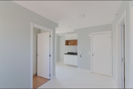 Sala de apartamento para alugar com 2 quartos, 40m² em Vila São José, São Paulo