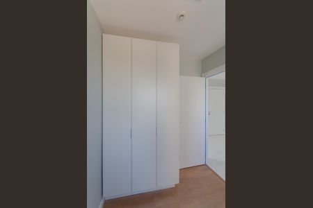 Quarto 2 de apartamento para alugar com 2 quartos, 40m² em Vila São José, São Paulo