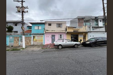 Casa para alugar com 80m², 1 quarto e sem vaga Casa para alugar com 80m², 1 quarto e sem vagaFachada