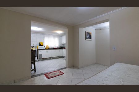 Casa para alugar com 80m², 1 quarto e sem vaga Casa para alugar com 80m², 1 quarto e sem vagaQuarto 1