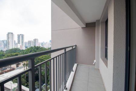 Apartamento à venda com 34m², 1 quarto e sem vagaSacada