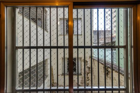 Casa à venda com 180m², 5 quartos e 3 vagas Casa à venda com 180m², 5 quartos e 3 vagasSala