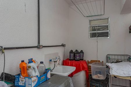 Casa à venda com 292m², 3 quartos e 3 vagasÁrea de Serviço